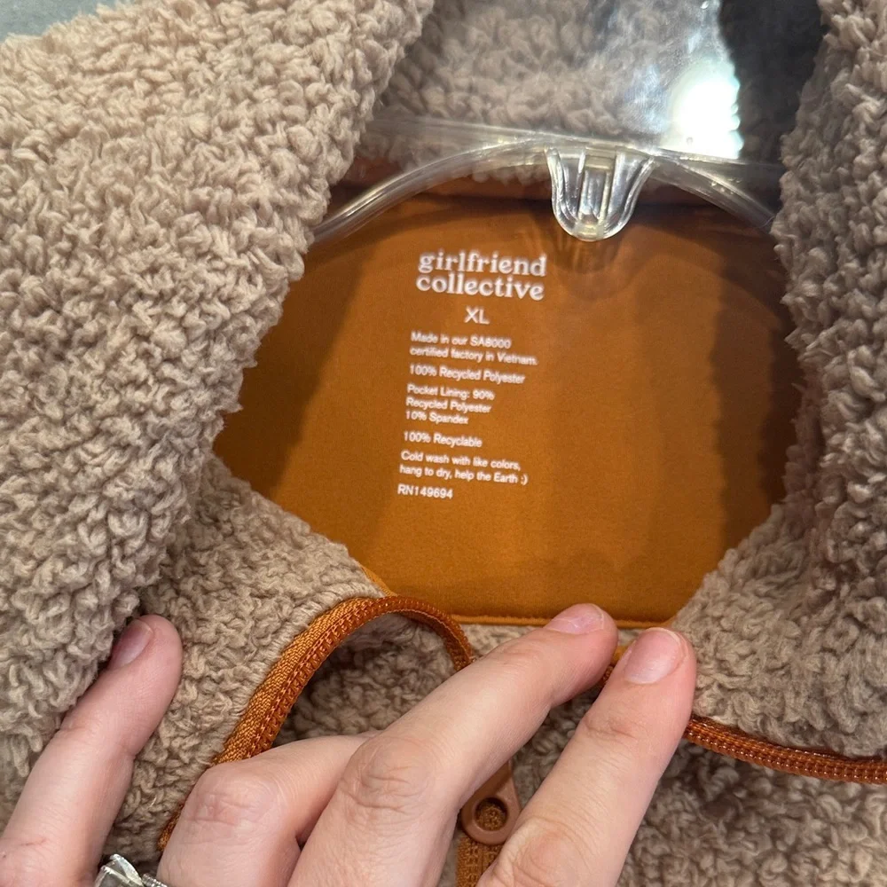 Girlfriend Collective Tan Puffer Jacket - Picture 5 of 5